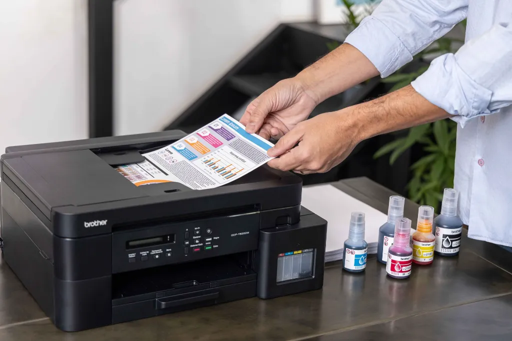 DCP-T830DW_Brother_Inktank_Lifestyle_19_low.webp