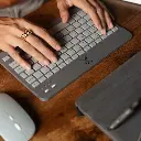 Kit de Teclado y Mouse Perfect Choice Genova, Inalámbrico, RF Inalámbrico + Bluetooth, Negro (Español) KB-1012 SKU: PC-201250