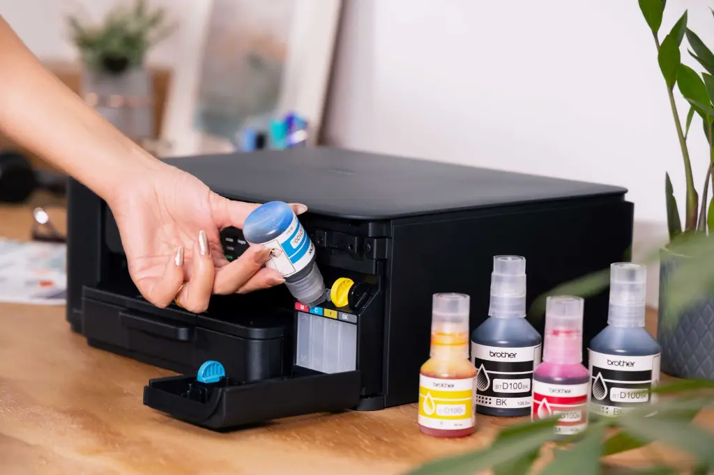 DCP-T530_Brother_Inktank_Lifestyle_14_low.webp