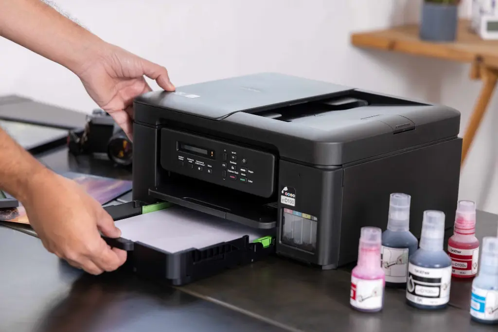DCP-T730DW_Brother_Inktank_Lifestyle_20_low.webp