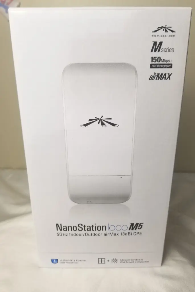 Access Point Ubiquiti Networks para Interiores/Exteriores NanoStation Loco M5, 150 Mbit/s, 5GHz, Antena de 13dBi SKU: LOCOM5