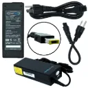 OTAC-E77 Adaptador para Computadora Portatil 90W, 20V/4.5AH C/Blister + USB Marca OvalTech, Punta Cuadrada SKU: OTAC-E77